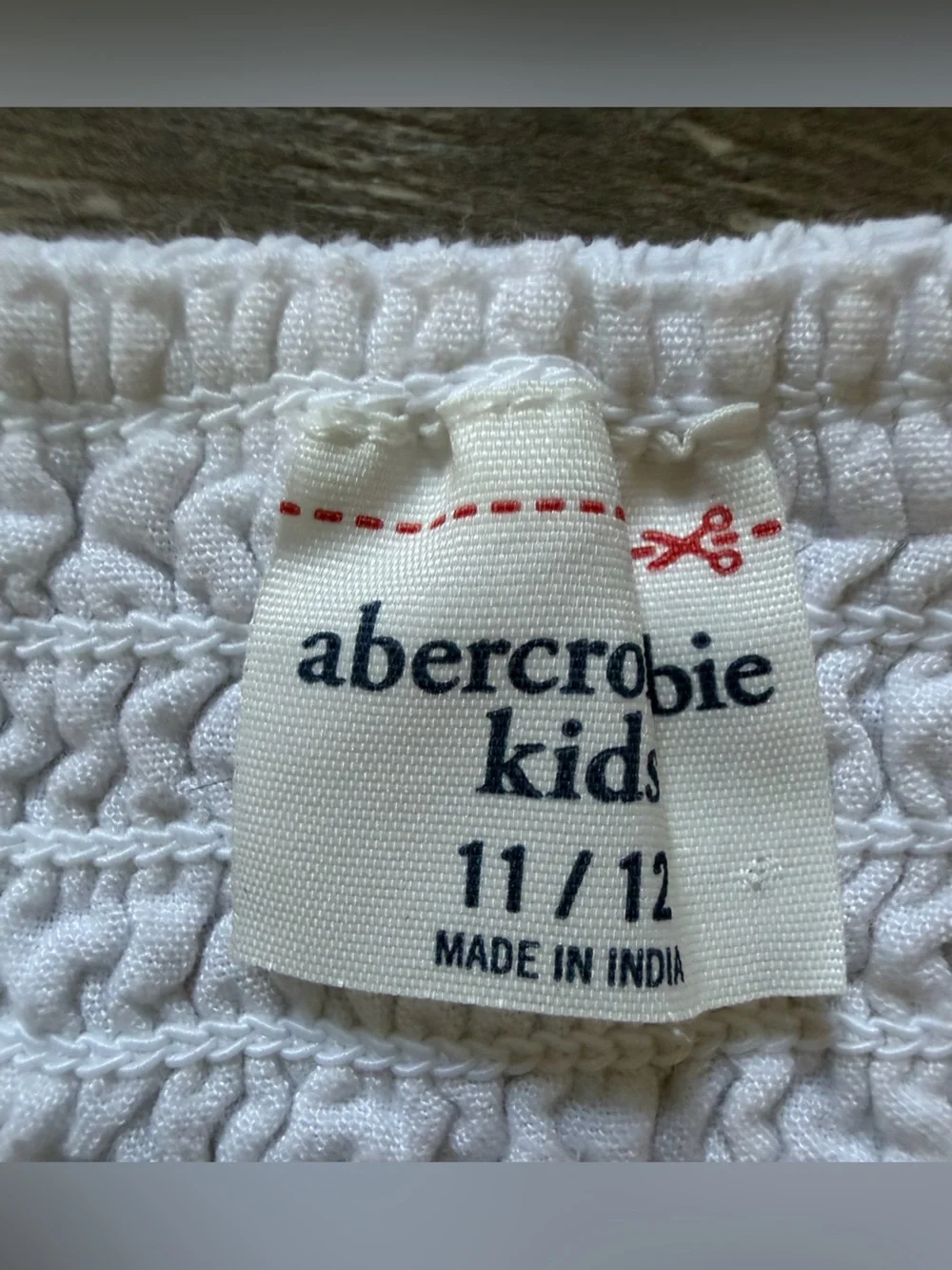 Abercrombie & Fitch Kids White Eyelet Spaghetti Strap Tank Top. Size 11 / 12